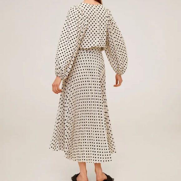 🔥Last 2🔥MANGO Pleated Polka dot maxi skirt - Picture 3 of 7